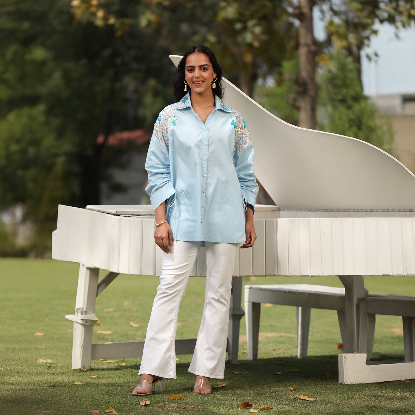 Shoulder Blossom Tie Cotton Shirt