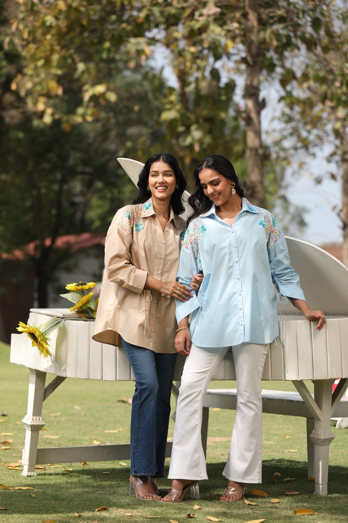 Shoulder Blossom Tie Cotton Shirt