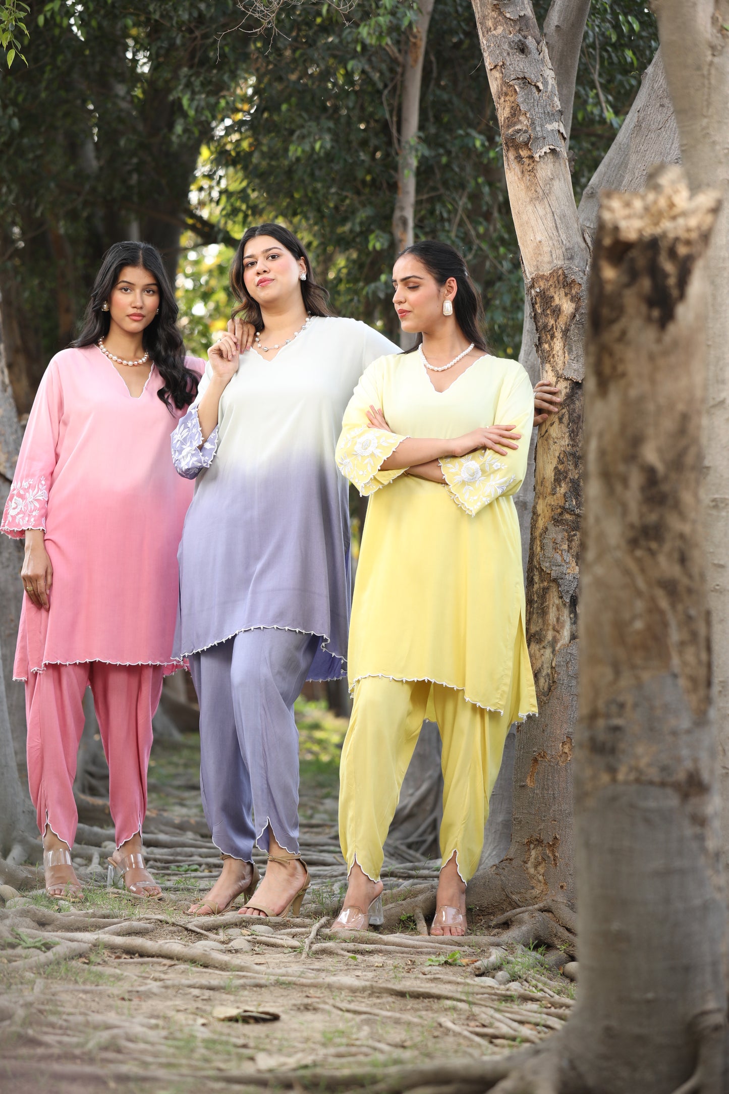 Parsi Bloom Ombre Kurta with Scalloped Hem and Tulip Pants
