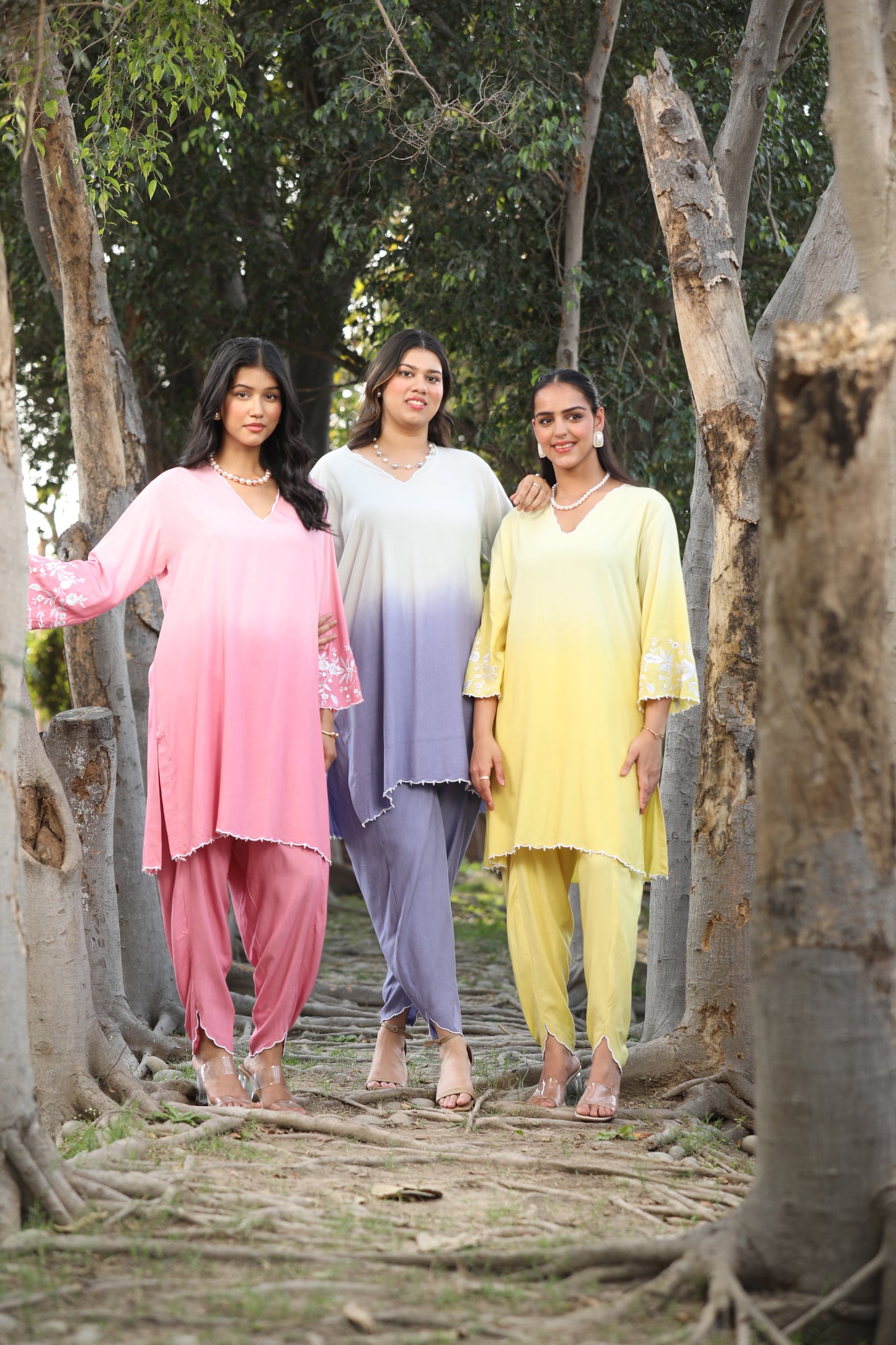 Parsi Bloom Ombre Kurta with Scalloped Hem and Tulip Pants