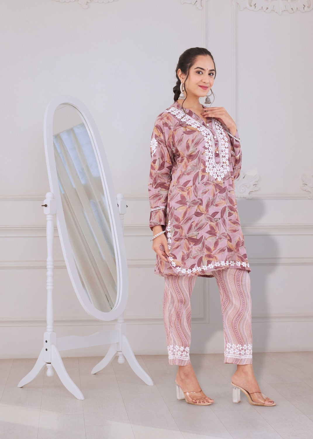 Mauve Bloom Chikankari Kurta Set