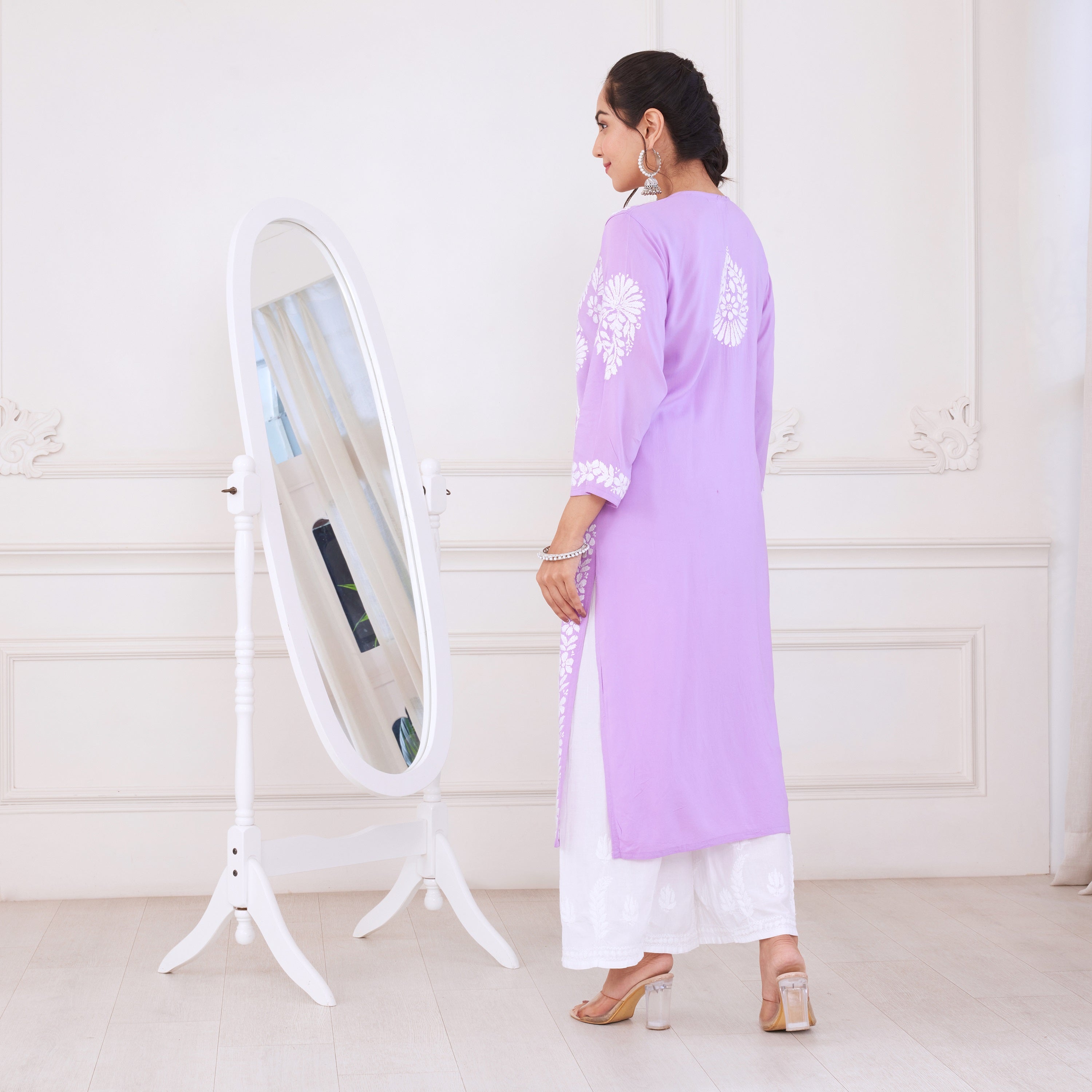 Modern Lilac Chikankari Kurta