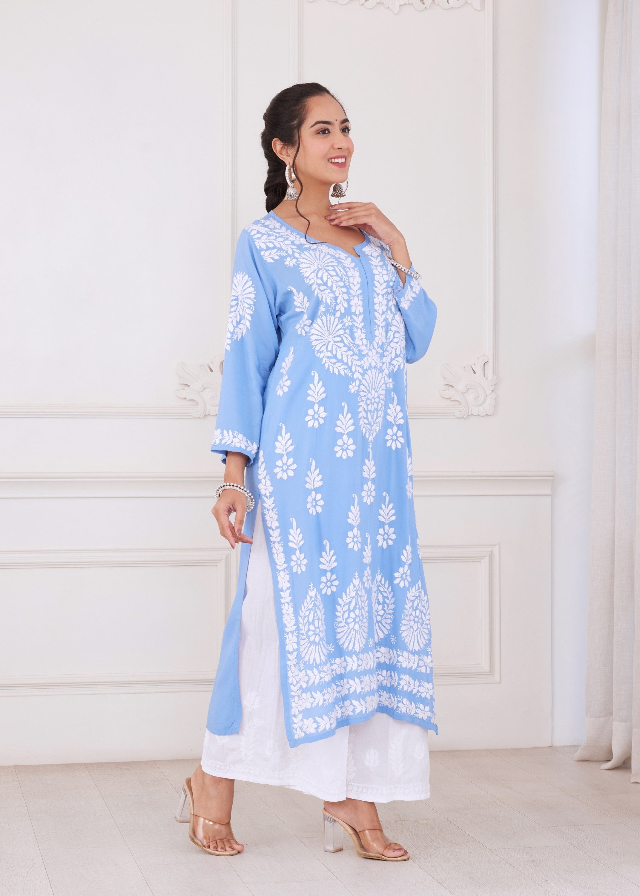 Oceanic Chikankari Kurta