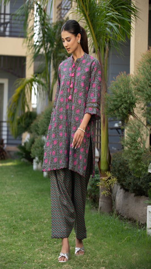 Ruhani Ash Grey Cotton Bell Sleeve Kurta Set – A-Line with Chinese Collar