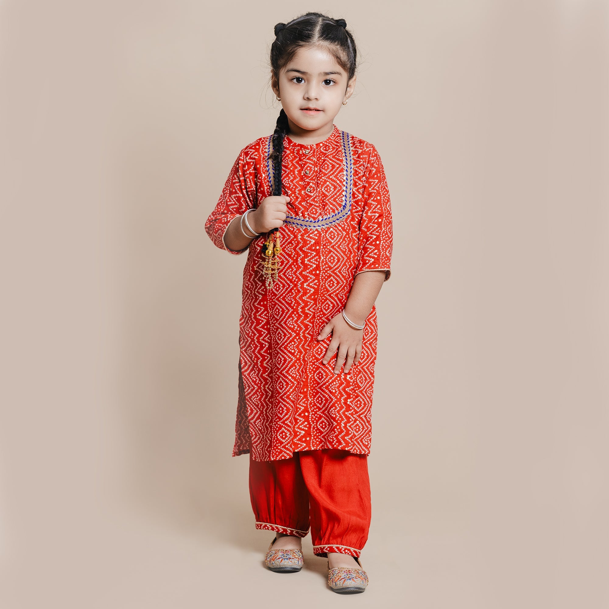 Exquisite Bandhej Rayon Kurta with Gotta Detailing Paired with Harem Pants Set