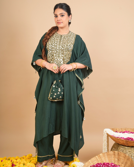 Zeenat - Embranced Green