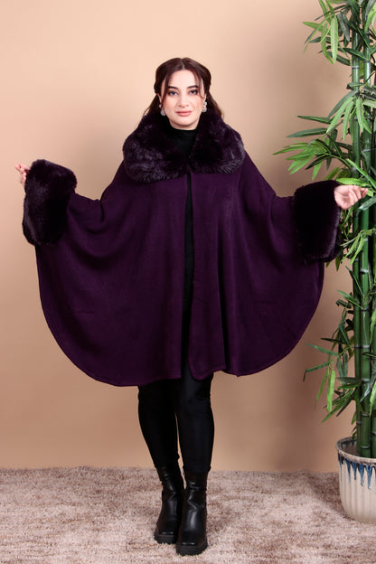 Legant Fur-Trimmed Cape