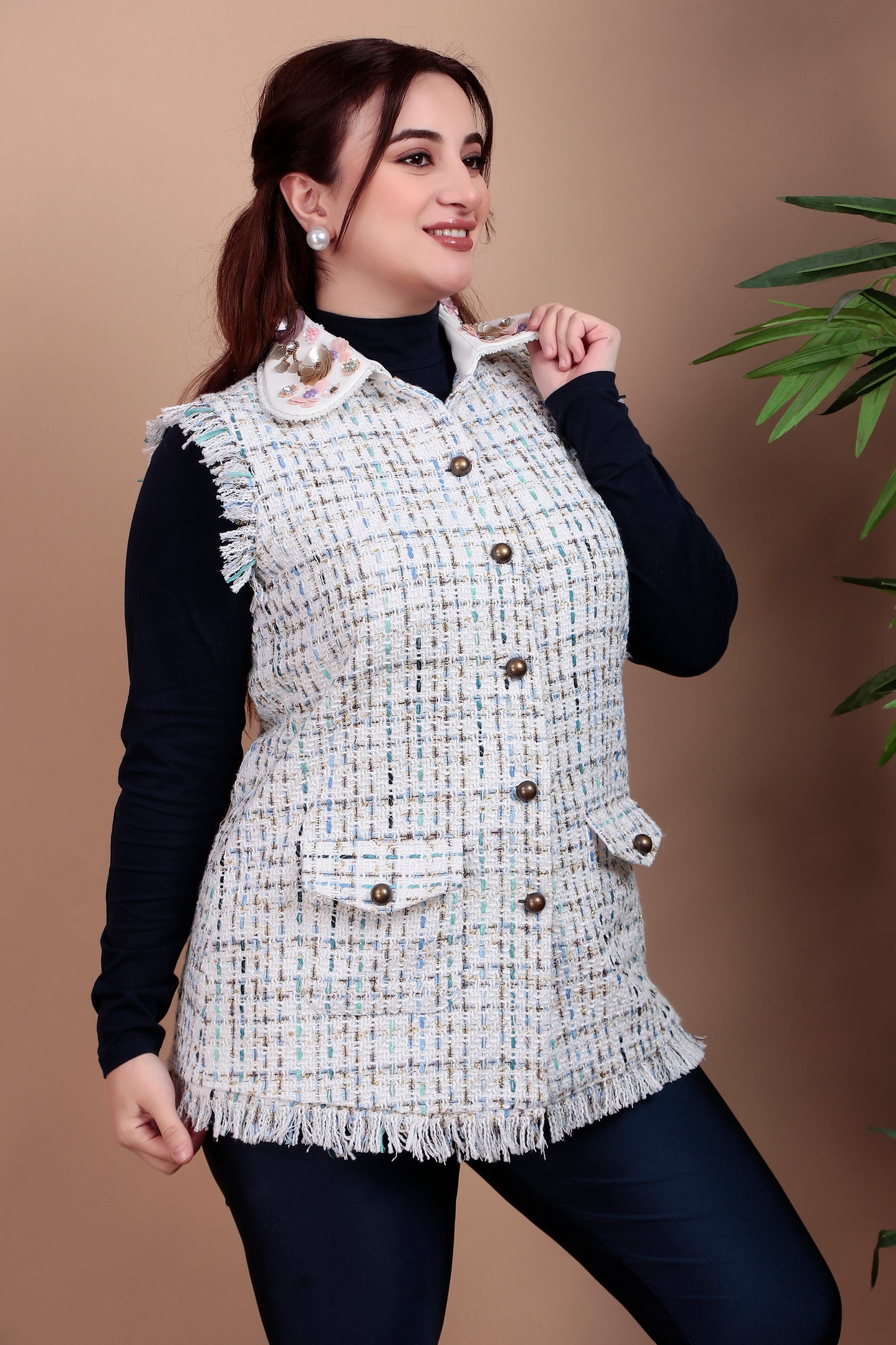 Tweed Button-Down Sleeveless Jacket