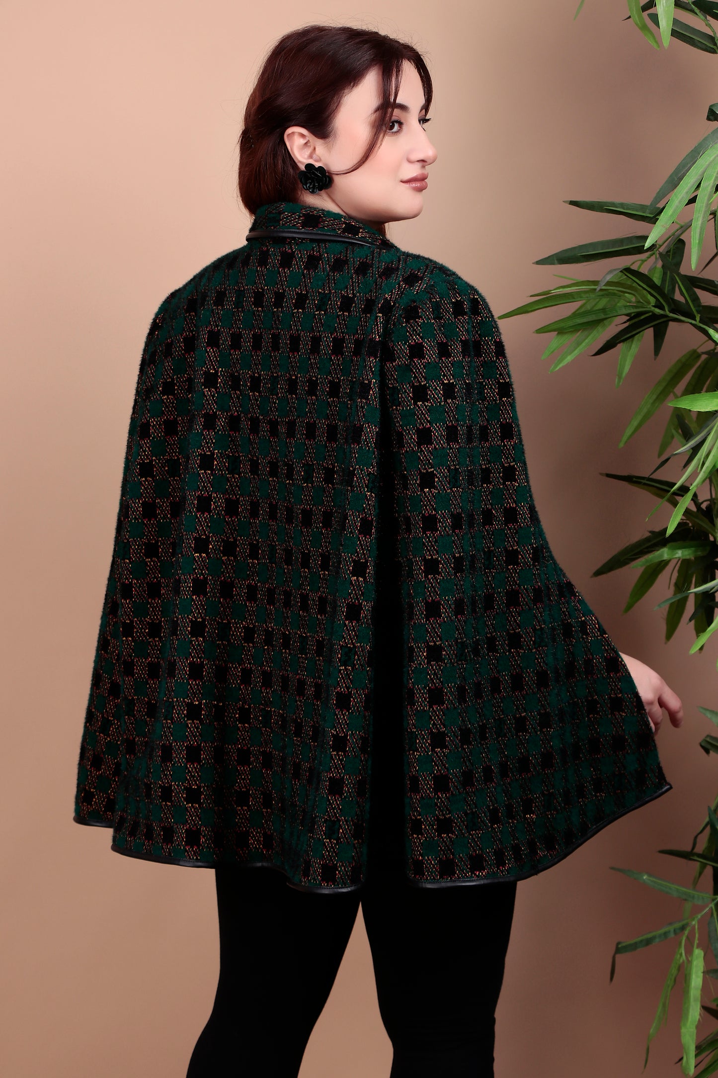 Houndstooth Wool Cape